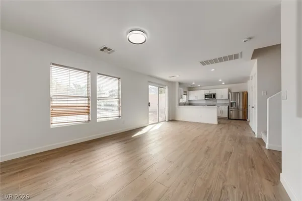 $3,000 | 10429 Vinson Point Avenue, Las Vegas, NV 89129