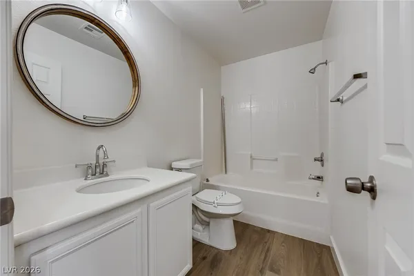 $3,000 | 10429 Vinson Point Avenue, Las Vegas, NV 89129