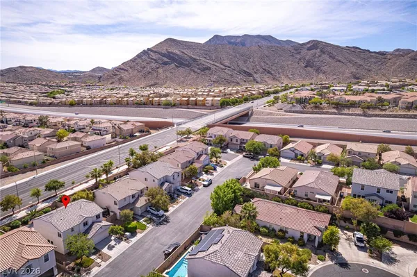 $3,000 | 10429 Vinson Point Avenue, Las Vegas, NV 89129