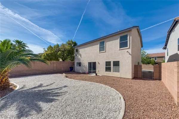 $3,000 | 10429 Vinson Point Avenue, Las Vegas, NV 89129