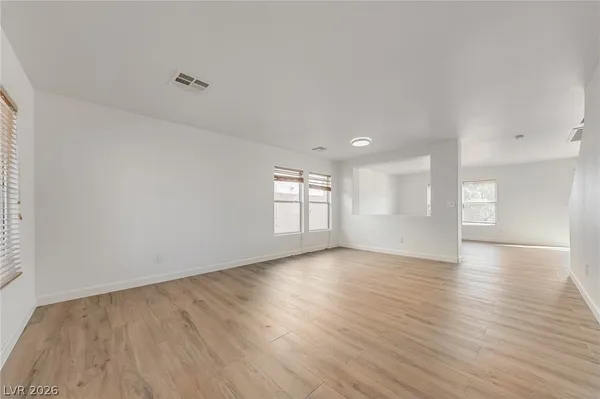 $3,000 | 10429 Vinson Point Avenue, Las Vegas, NV 89129