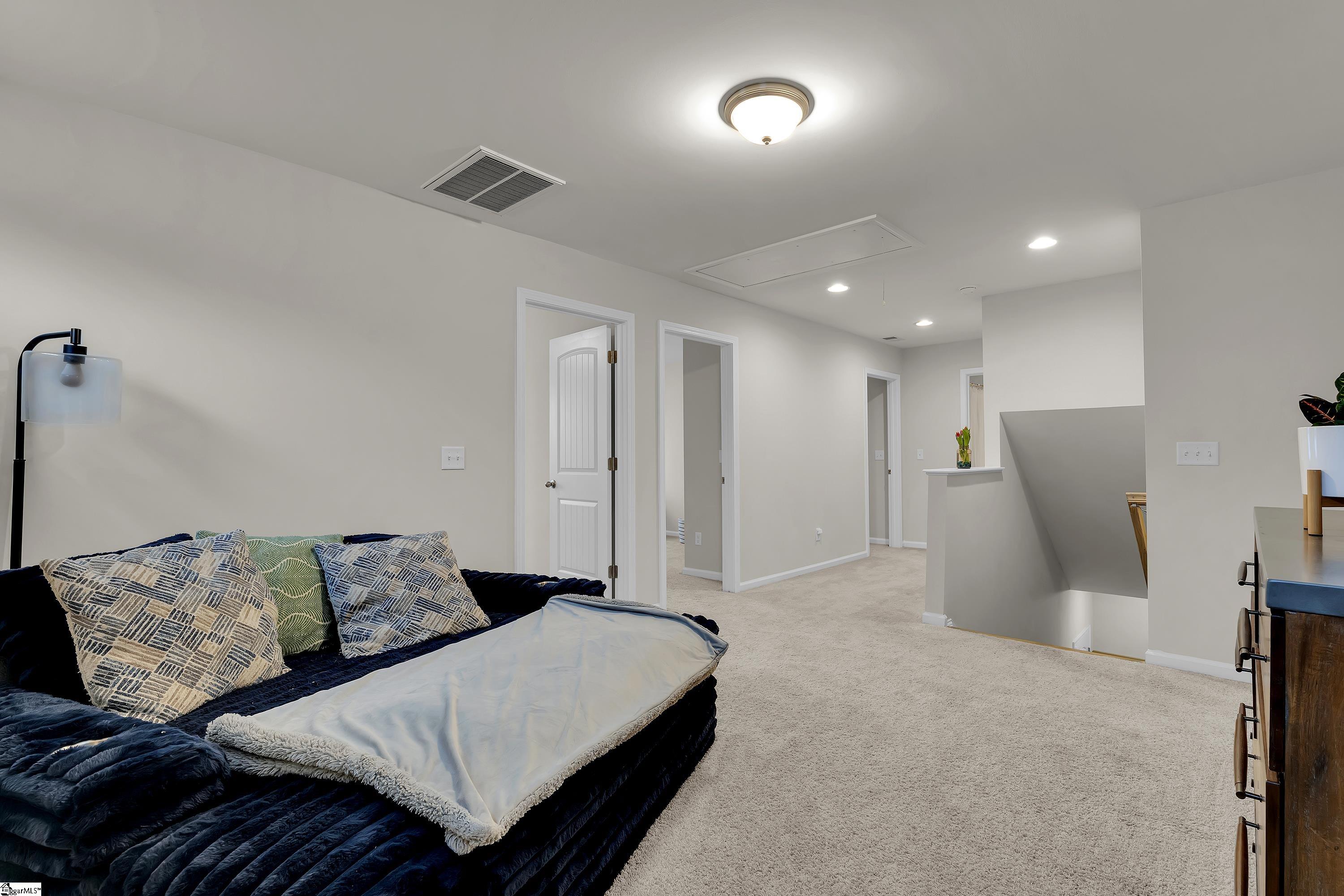 121 Strongridge Trail Simpsonville, SC 29681 - Photo 26 of 36 Gallery Image 26