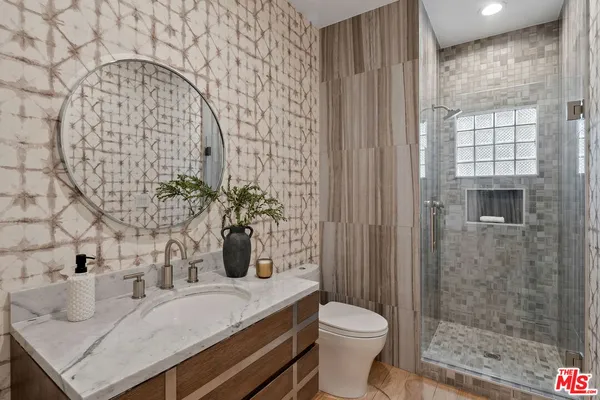 $62,500 | 280 Homewood Road, Los Angeles, CA 90049