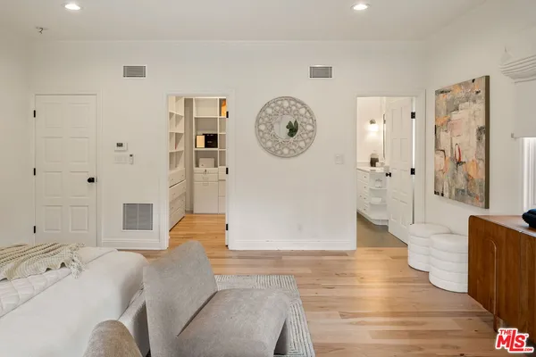 $62,500 | 280 Homewood Road, Los Angeles, CA 90049