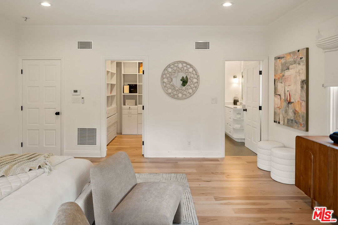 280 Homewood Road Los Angeles, CA 90049 - Photo 31 of 53