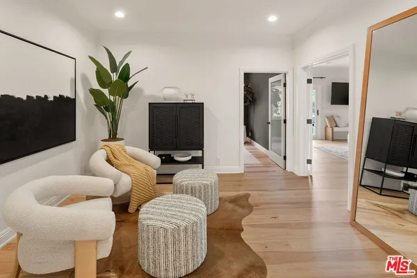 $62,500 | 280 Homewood Road, Los Angeles, CA 90049