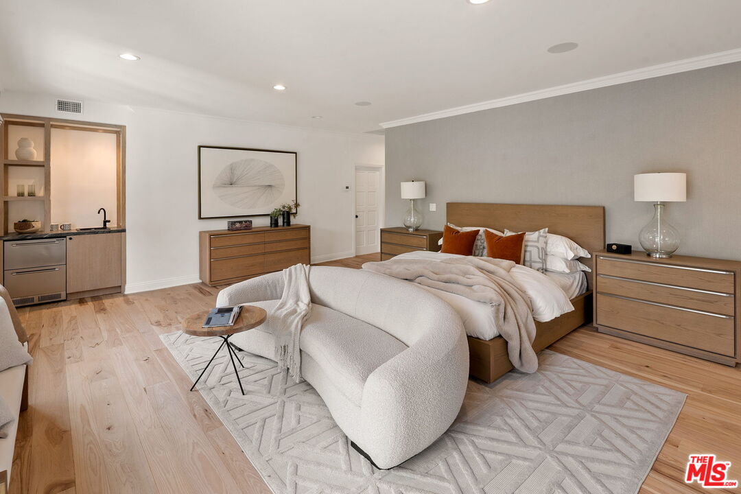 280 Homewood Road Los Angeles, CA 90049 - Photo 44 of 53