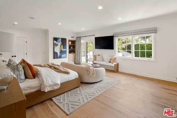 $62,500 | 280 Homewood Road, Los Angeles, CA 90049