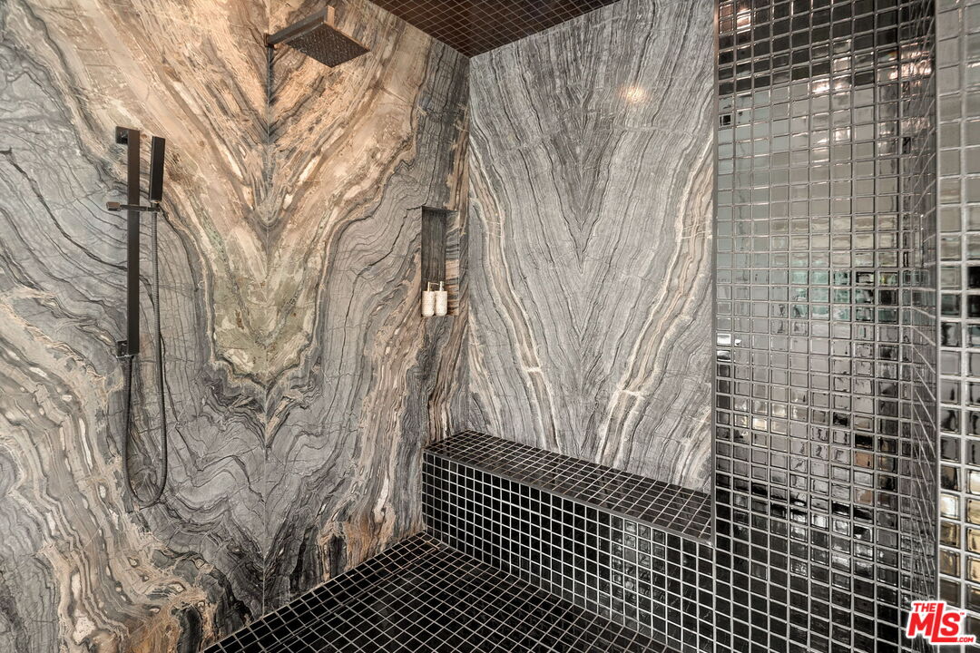 280 Homewood Road Los Angeles, CA 90049 - Photo 50 of 53