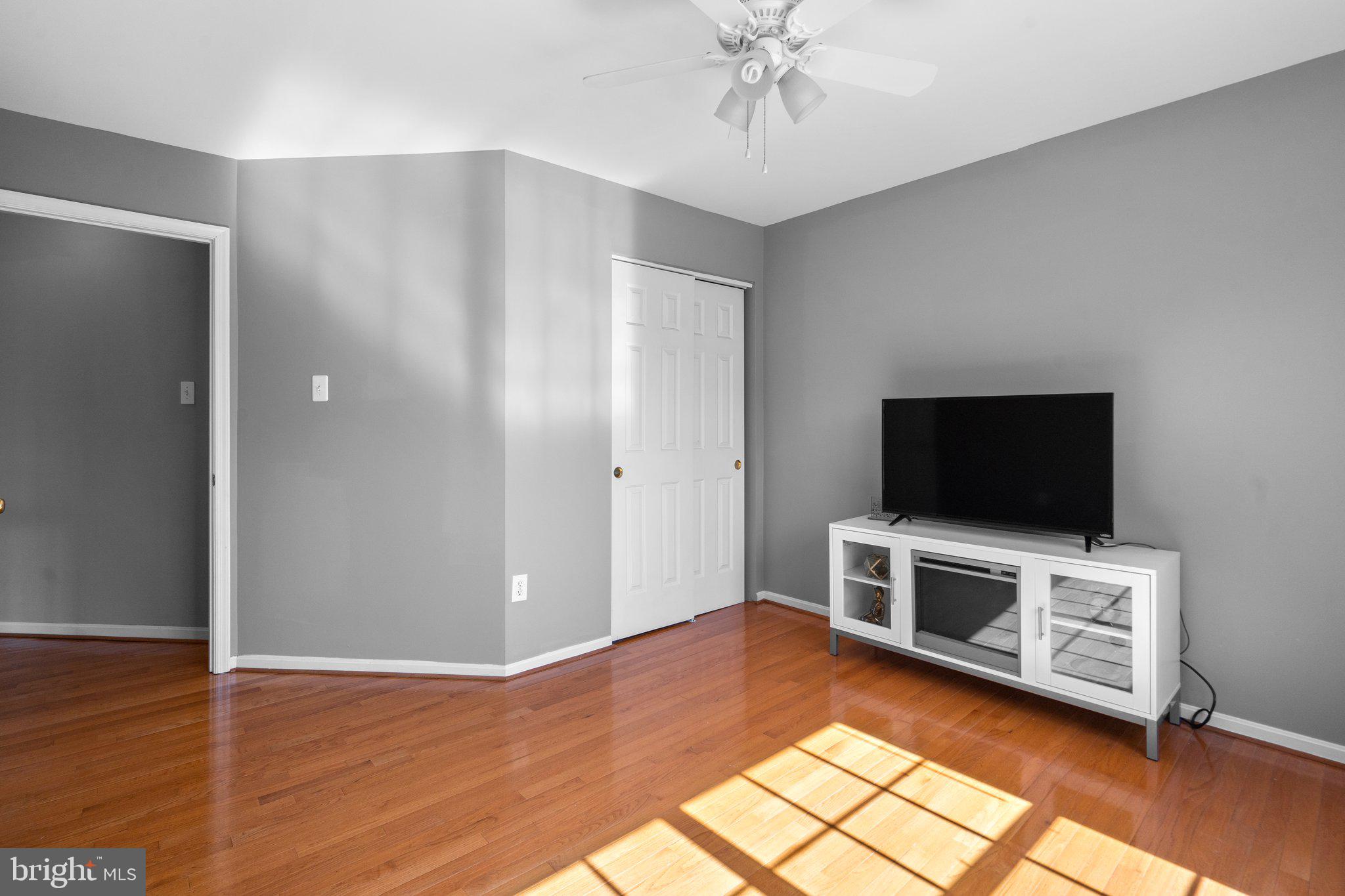 12921 Summit Ridge Terrace Germantown, MD 20874 - Photo 36 of 49 Gallery Image 36