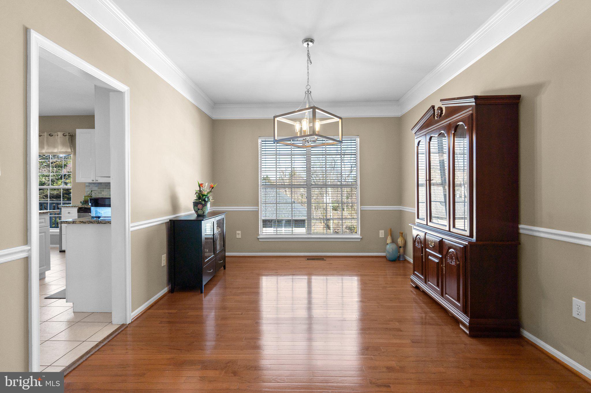 12921 Summit Ridge Terrace Germantown, MD 20874 - Photo 6 of 49 Formal dining