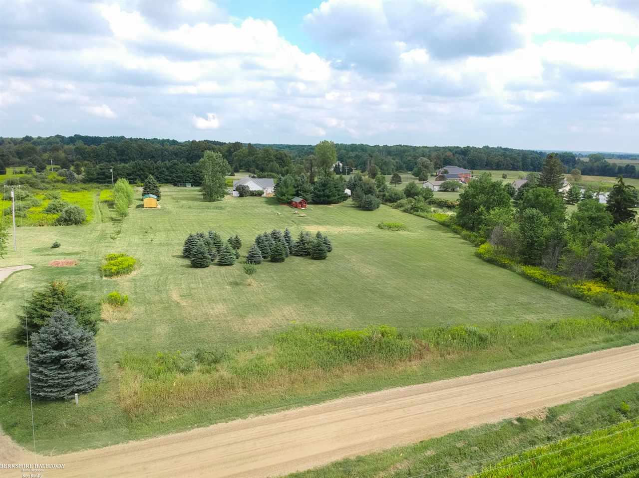6533 Lyons Road Imlay City, MI 48444 - Photo 74 of 75 50008024-73.JPG