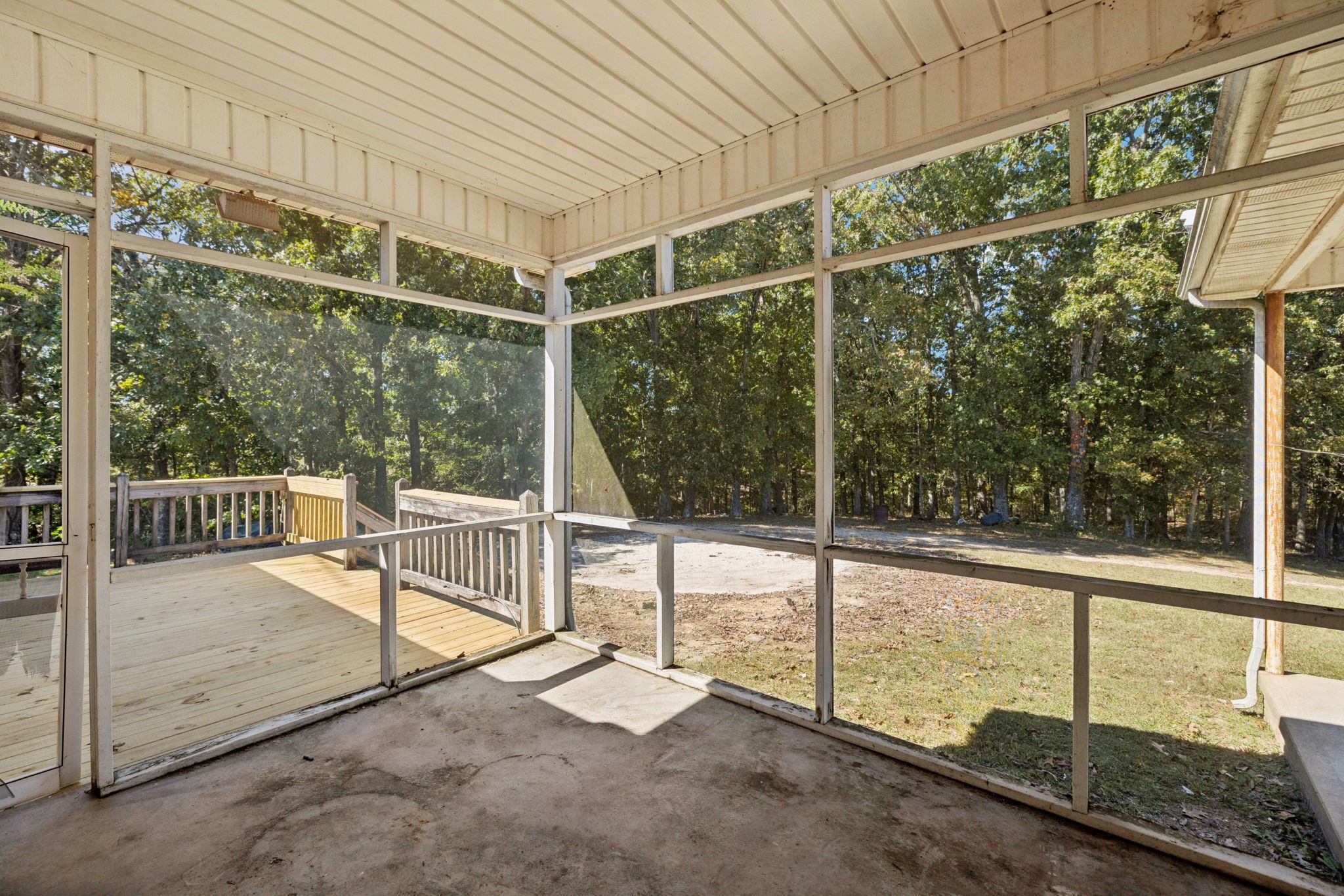 240 Hurst Road Hohenwald, TN 38462 - Photo 46 of 76