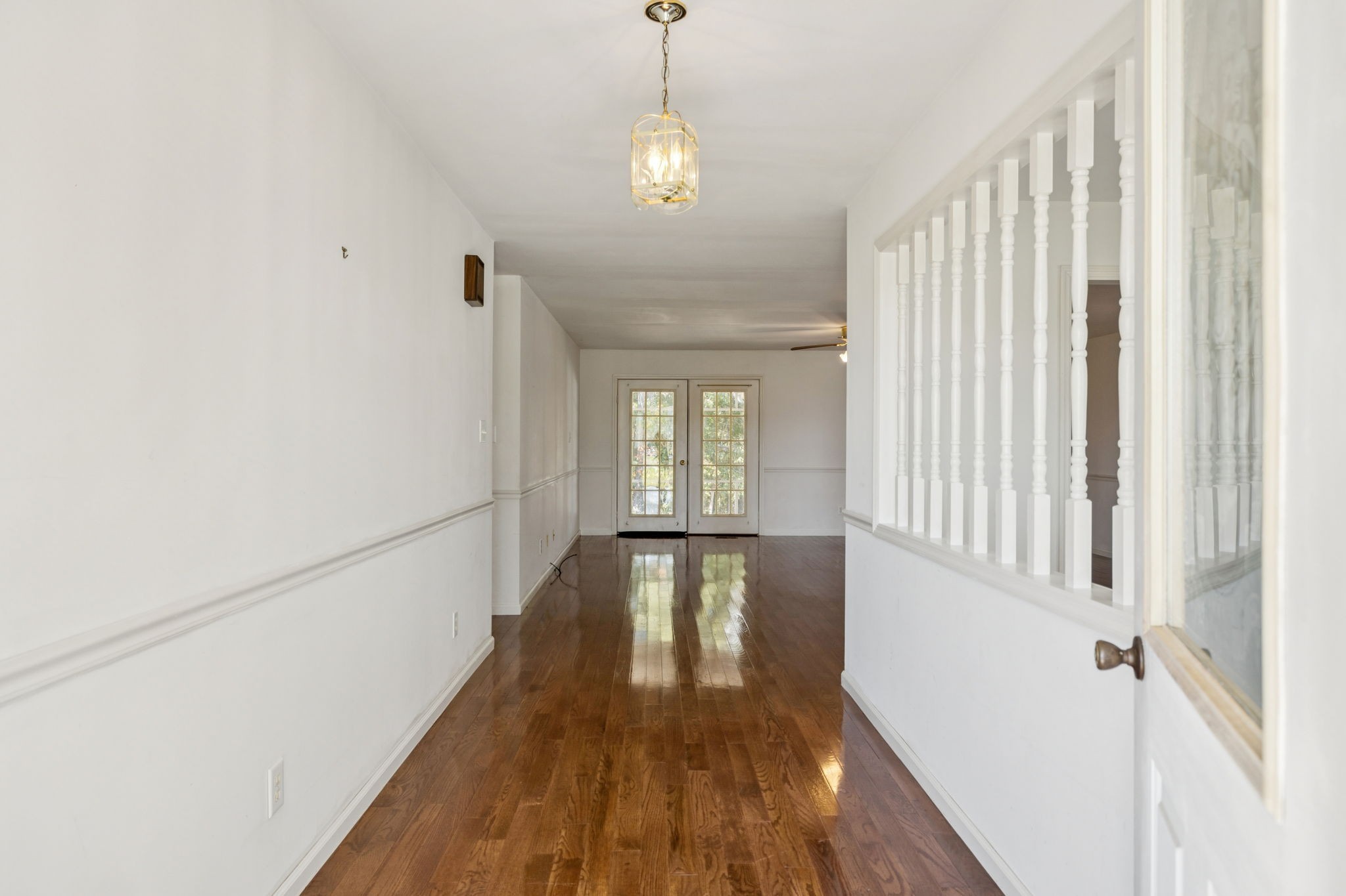 240 Hurst Road Hohenwald, TN 38462 - Photo 10 of 76 a view of gallery with wooden floor