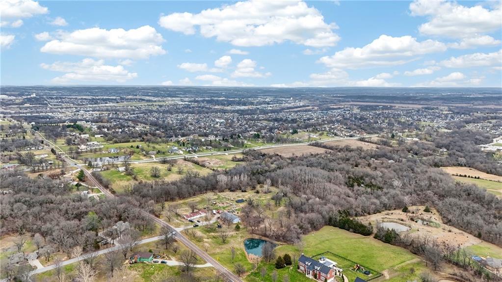 6825 South Arnett Road Grain Valley, MO 64029 - Photo 3 of 4