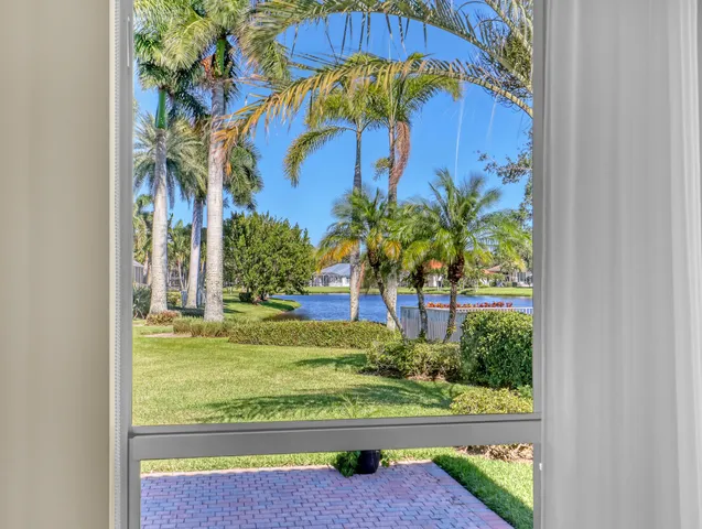 $750,000 | 819 Southwest Bromelia Terrace, Stuart, FL 34997