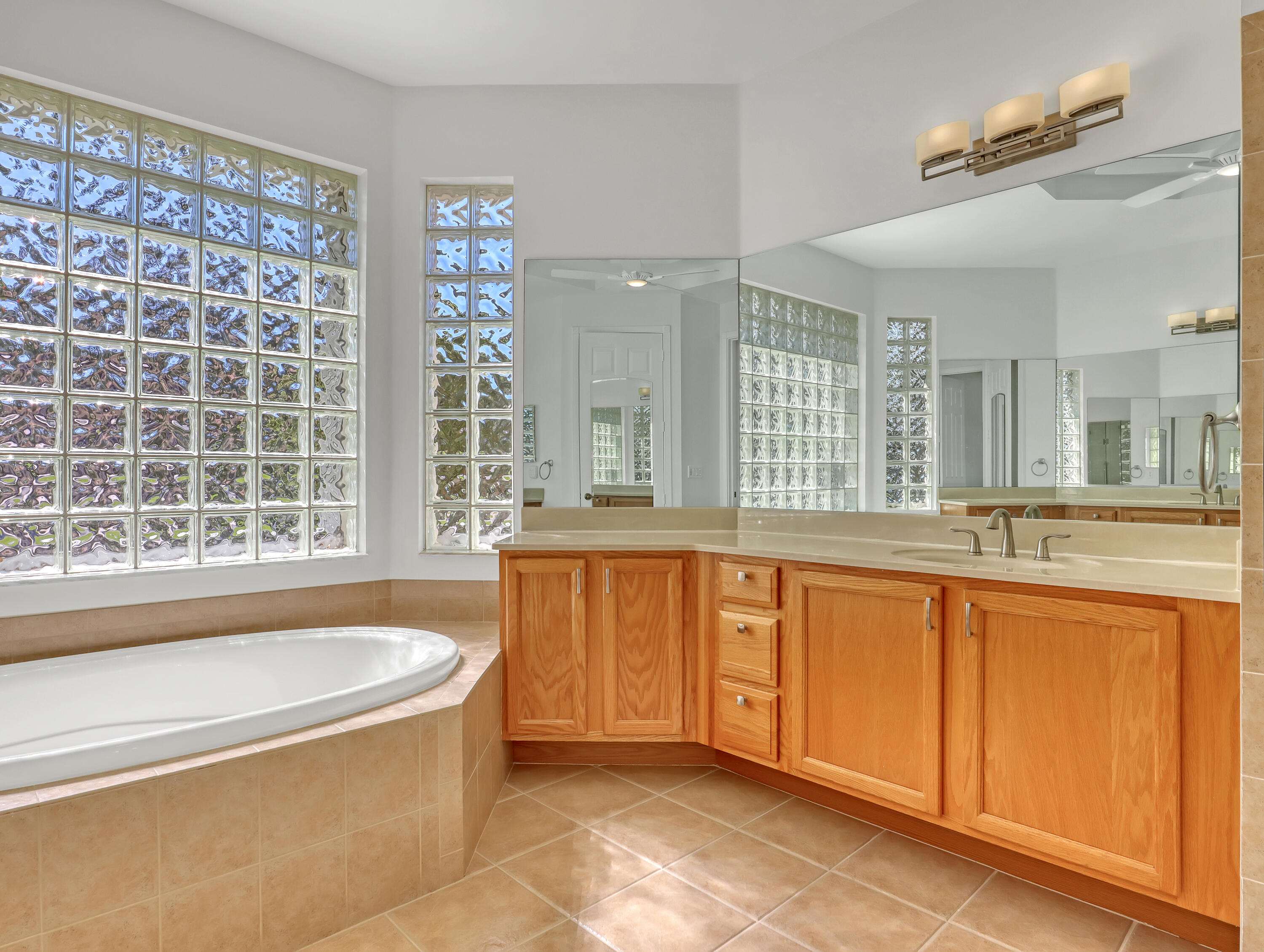 819 Southwest Bromelia Terrace Stuart, FL 34997 - Photo 22 of 48 819 SW Bromelia (35)