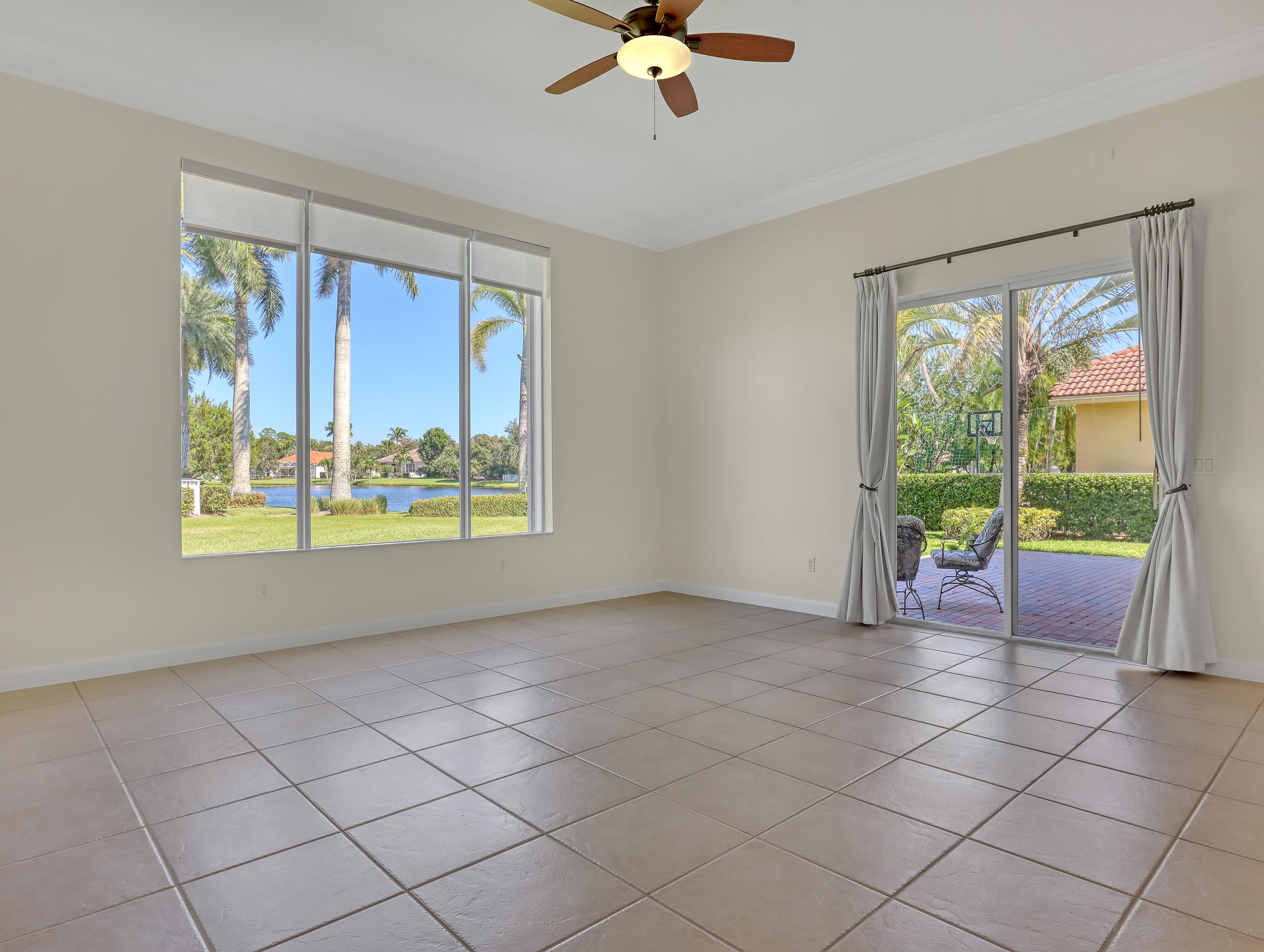 819 Southwest Bromelia Terrace Stuart, FL 34997 - Photo 9 of 48 819 SW Bromelia (16)