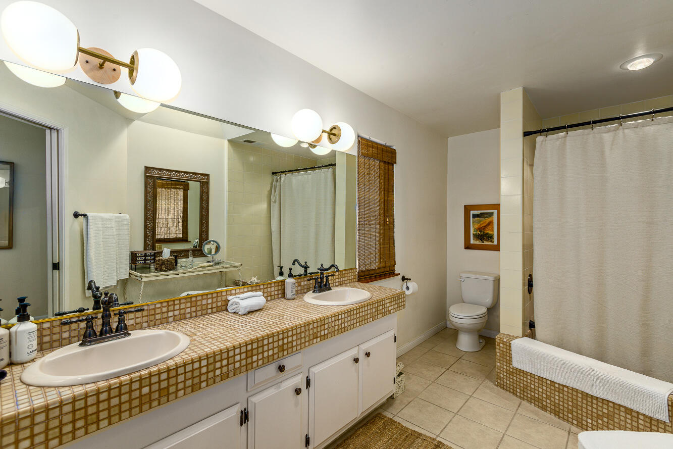 401 Loma Media Road Santa Barbara, CA 93103 - Photo 14 of 29 Primary Bathroom