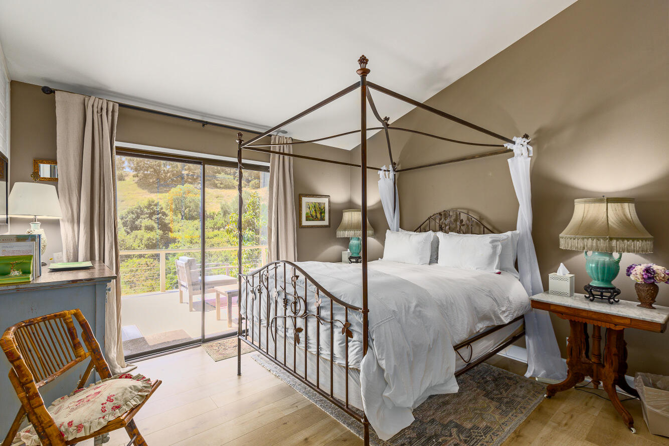 401 Loma Media Road Santa Barbara, CA 93103 - Photo 15 of 29 Second Bedroom