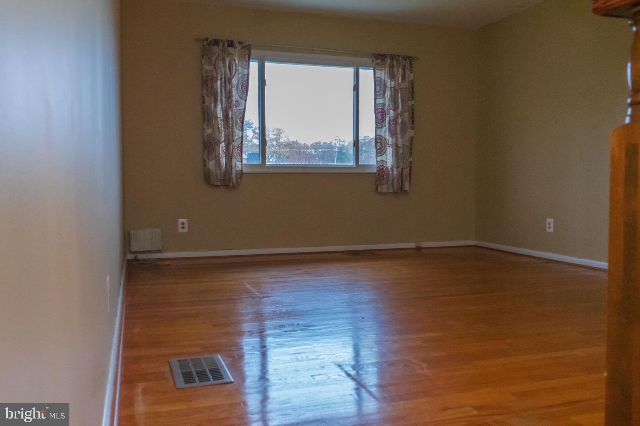 5710 Westgate Road Lanham, MD 20706 - Photo 27 of 32