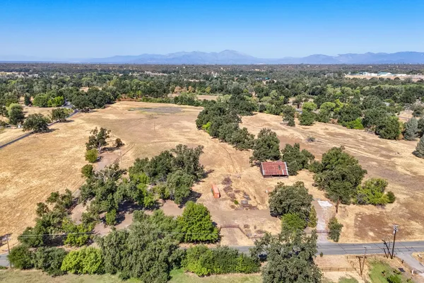 $765,000 | 9422 Silver Bridge Road, Palo Cedro, CA 96073