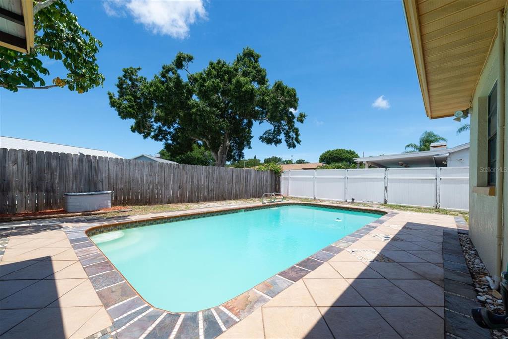 13200 Ridge Road Largo, FL 33778 - Photo 26 of 33