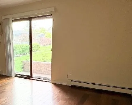 $2,200 | 2343 Ogden Avenue, Unit 3, Downers Grove, IL 60515