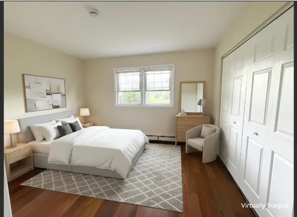 $2,200 | 2343 Ogden Avenue, Unit 3, Downers Grove, IL 60515
