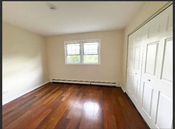 $2,200 | 2343 Ogden Avenue, Unit 3, Downers Grove, IL 60515