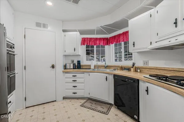 $339,999 | 15750 East Arroyo Drive, Unit 172, Moorpark, CA 93021