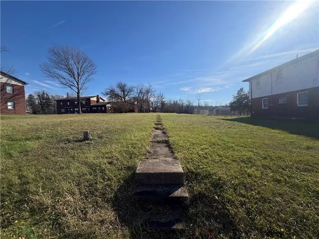 $7,000 | 240 Bailey Avenue, Uniontown, PA 15401