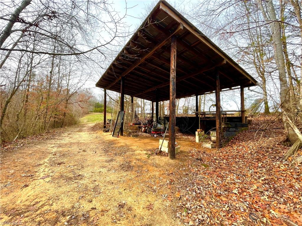2501 South Friendship Road Germanton, NC 27019 - Photo 27 of 33 Gallery Image 27