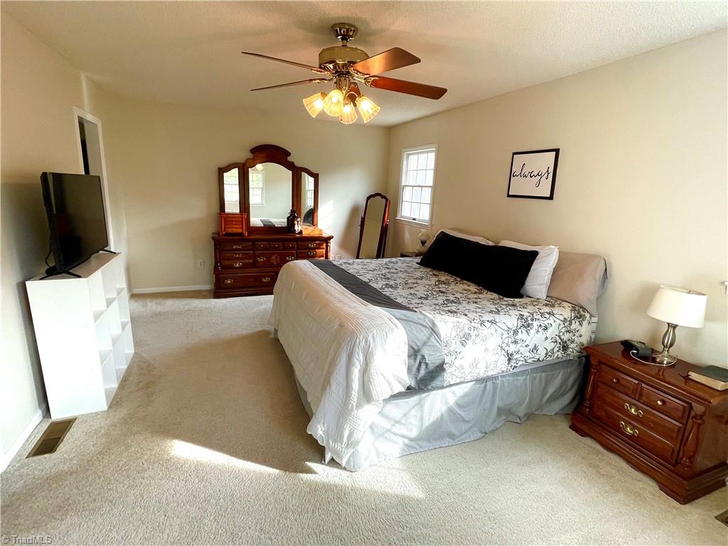 2501 South Friendship Road Germanton, NC 27019 - Photo 10 of 33 Gallery Image 10