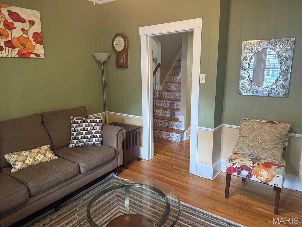 329 Stark Court Webster Groves, MO 63119 - Photo 7 of 27