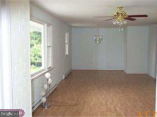 175 Wilmington Road East Fallowfield, PA 19320 - Photo 2 of 6 Gallery Image 2