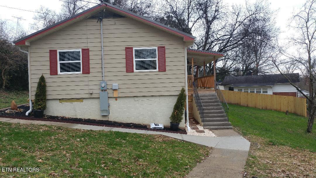 618 Pennsylvania Avenue Oak Ridge, TN 37830 - Photo 2 of 24 1065245_1_3