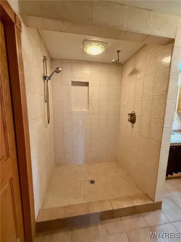 $279,900 | 4628 Creek Rd Extension, Lewiston, NY 14092