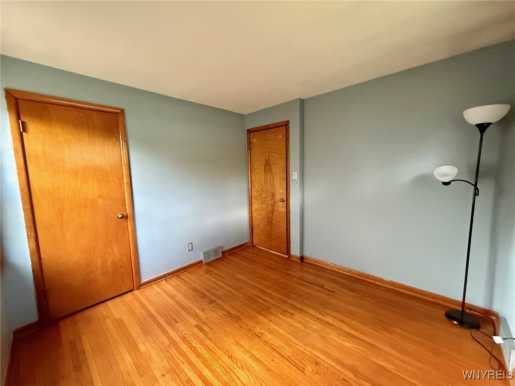 4628 Creek Rd Extension Lewiston, NY 14092 - Photo 30 of 39