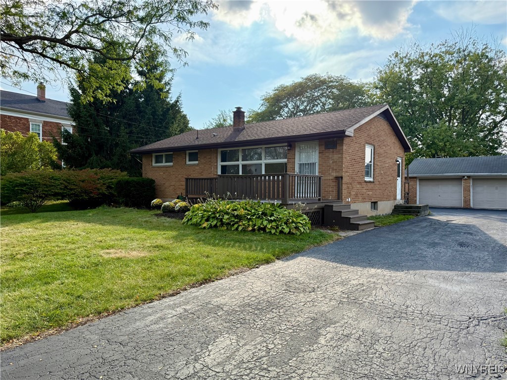 4628 Creek Rd Extension Lewiston, NY 14092 - Photo 3 of 39