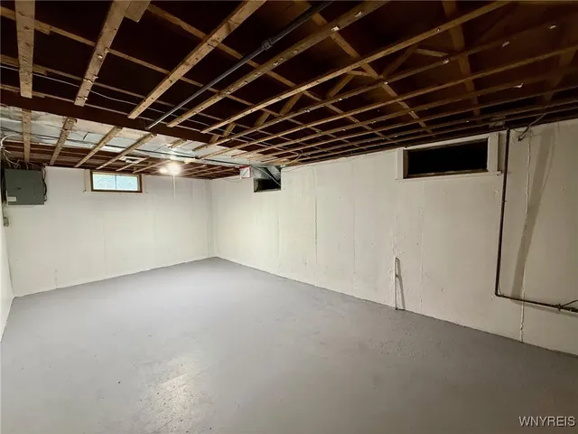 $279,900 | 4628 Creek Rd Extension, Lewiston, NY 14092