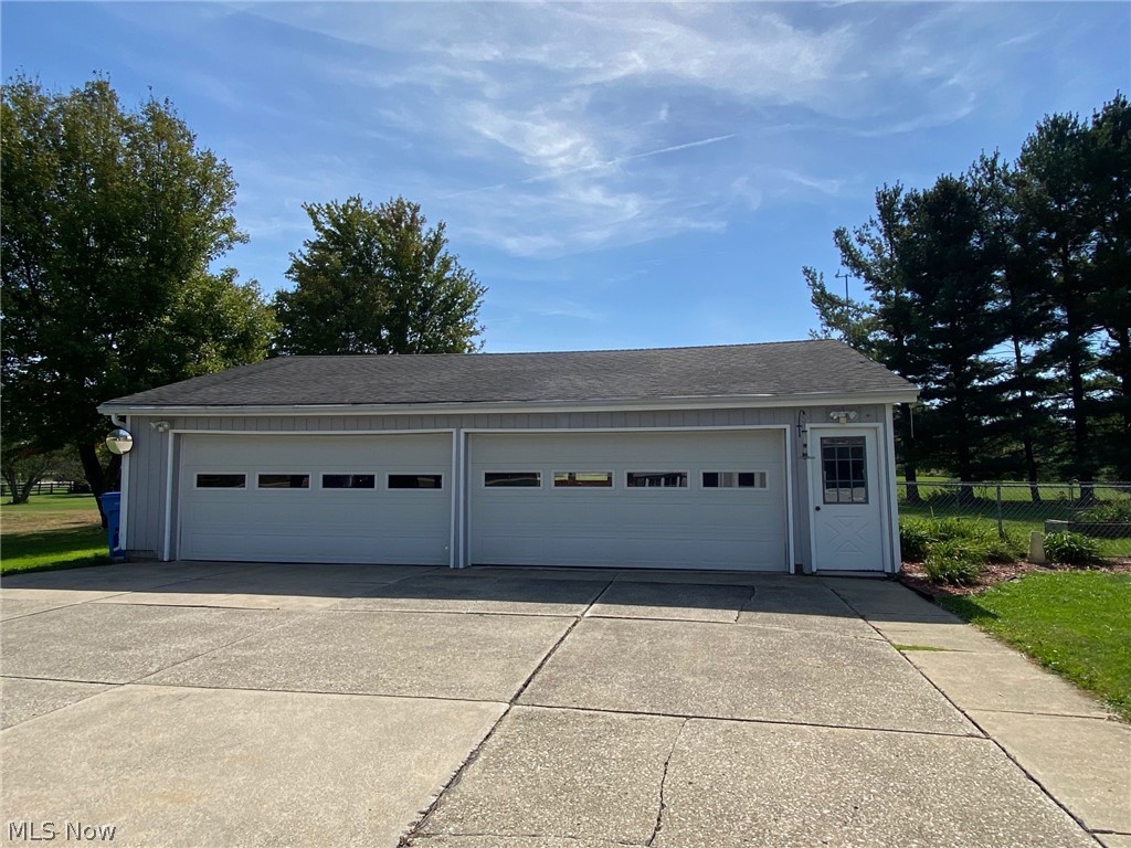 9811 Bell Road Newbury, OH 44065 - Photo 33 of 34 Gallery Image 33