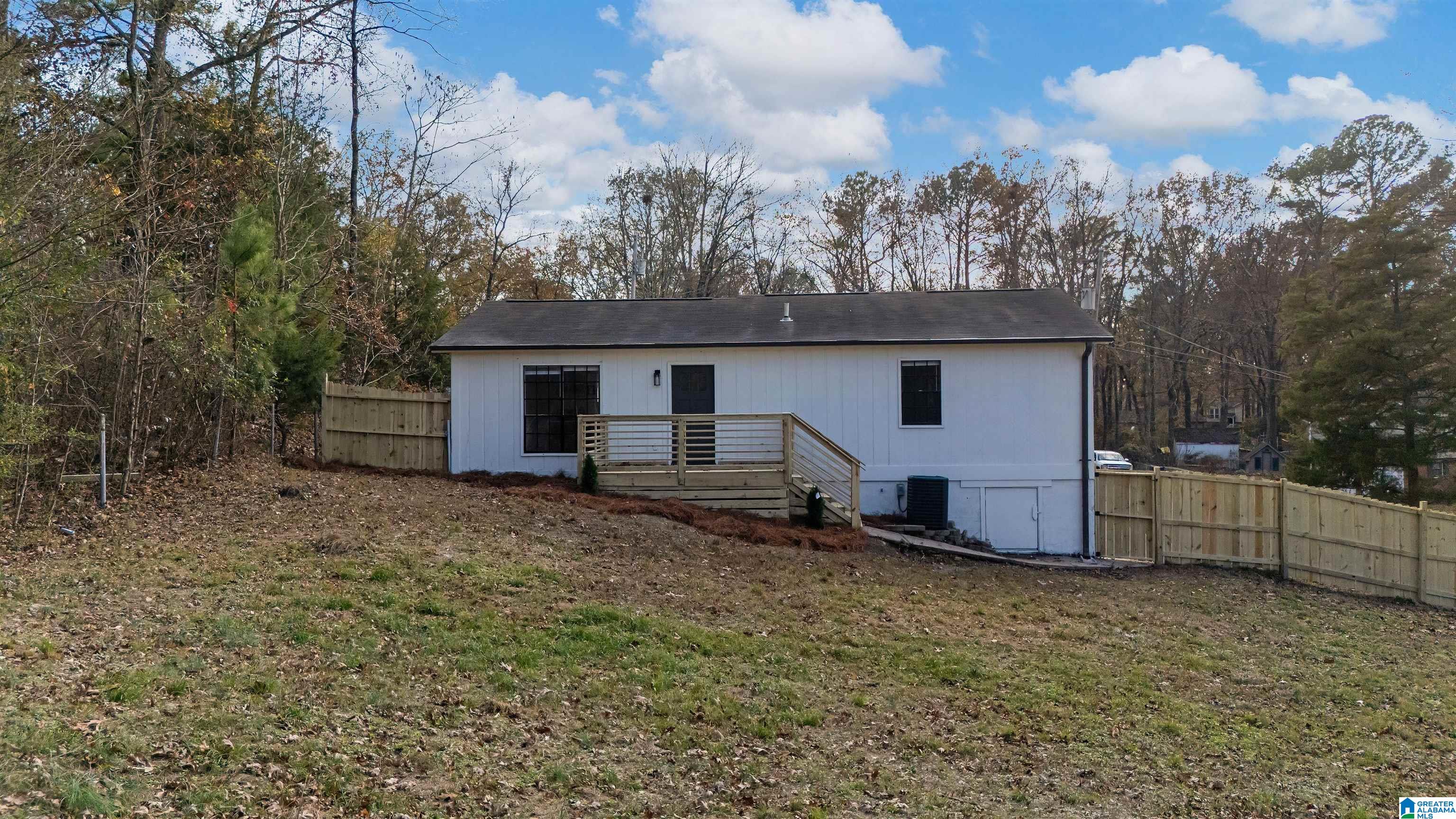 1315 Yellowleaf Circle Alabaster, AL 35114 - Photo 23 of 32