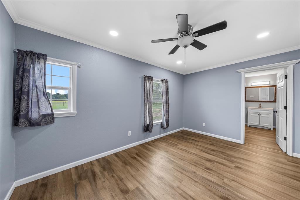 1014 Ranchito Road Bellmead, TX 76705 - Photo 15 of 37
