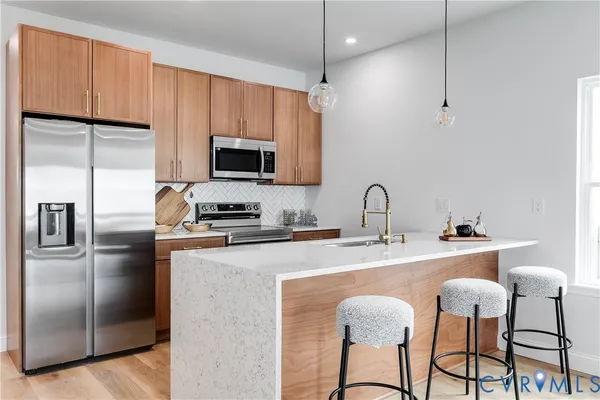 $435,000 | 608 1/2 Cheatwood Avenue, Richmond, VA 23222