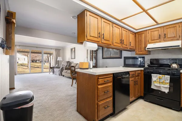 $199,900 | 5822 Leisure S Drive Southeast, Grand Rapids, MI 49548
