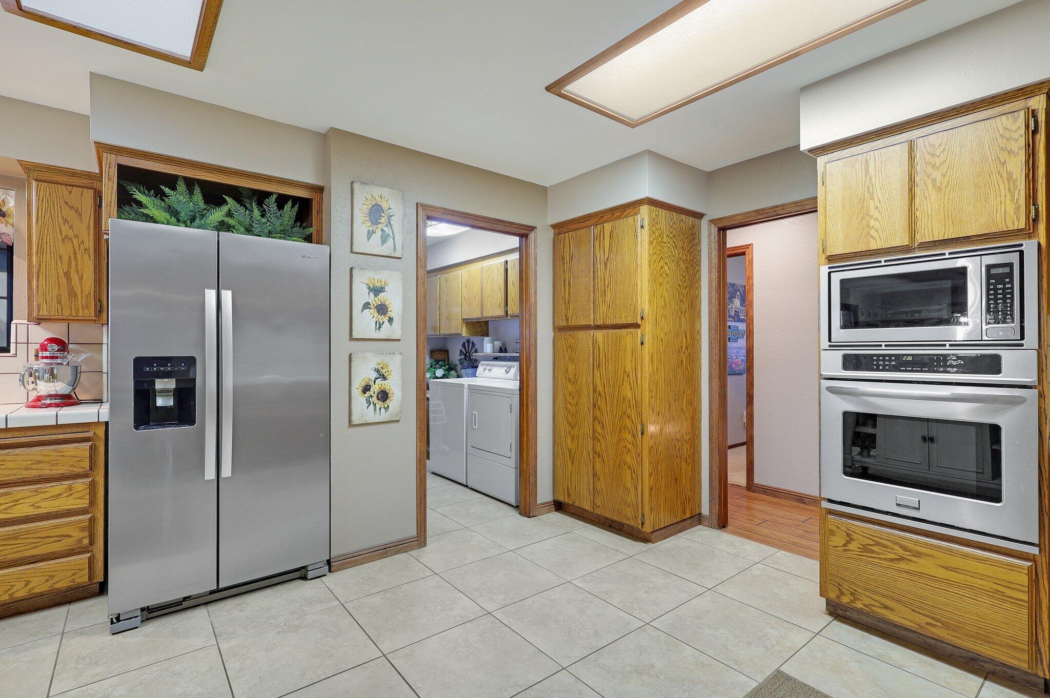 22405 Lone Tree Road Anderson, CA 96007 - Photo 24 of 49 All new appliances in 2018