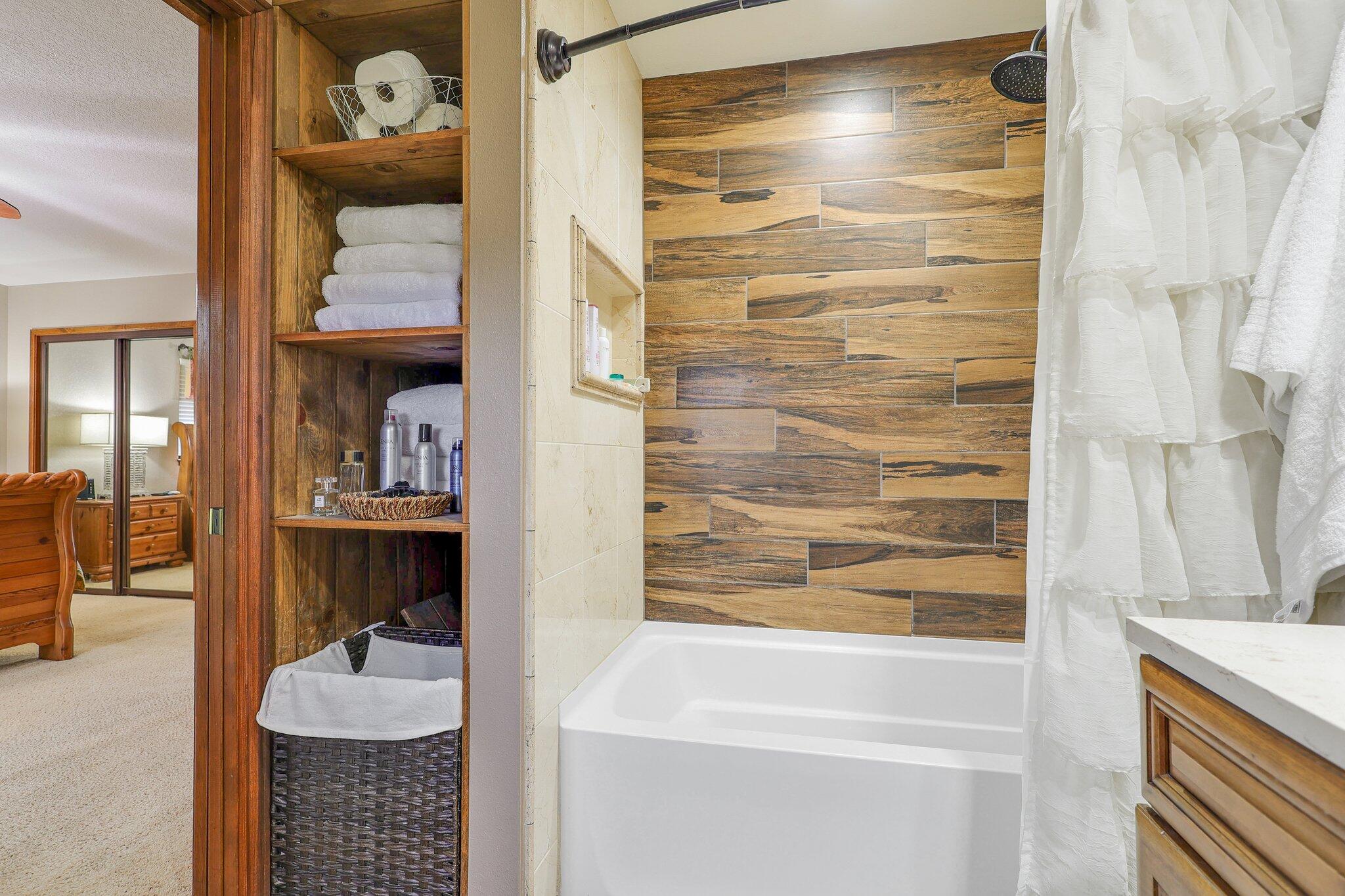 22405 Lone Tree Road Anderson, CA 96007 - Photo 36 of 49 Tile and marble throughout bathroom