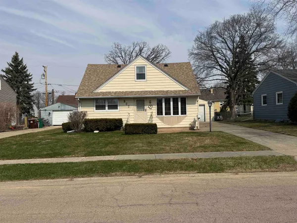 $180,000 | 925 Bancroft Place, Belvidere, IL 61008
