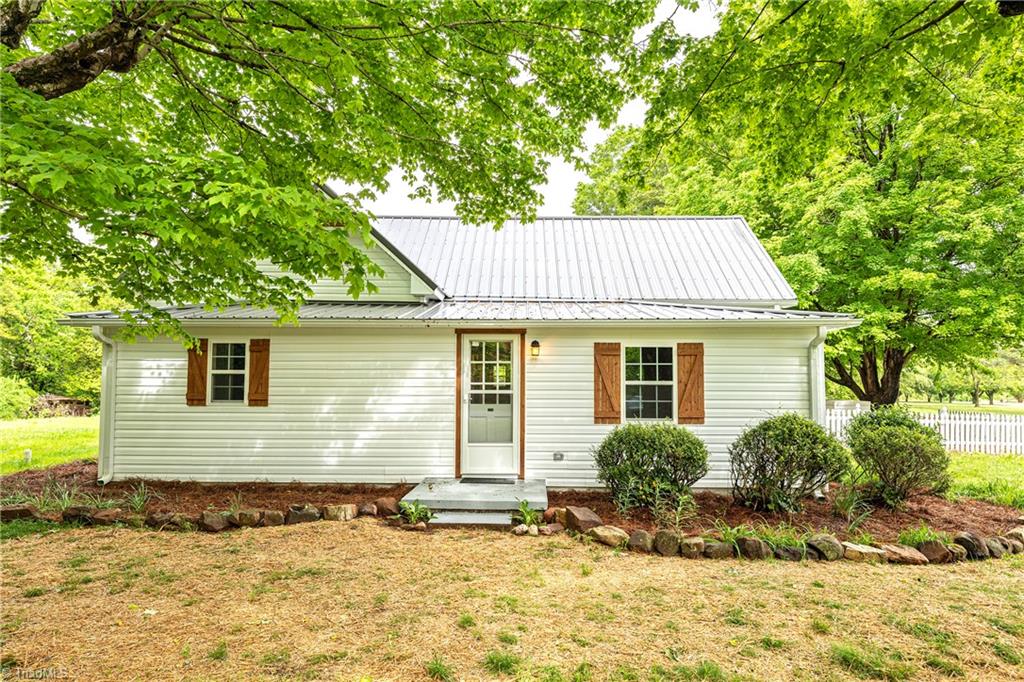 1978 Angell Road Mocksville, NC 27028 - Photo 4 of 35 Gallery Image 4